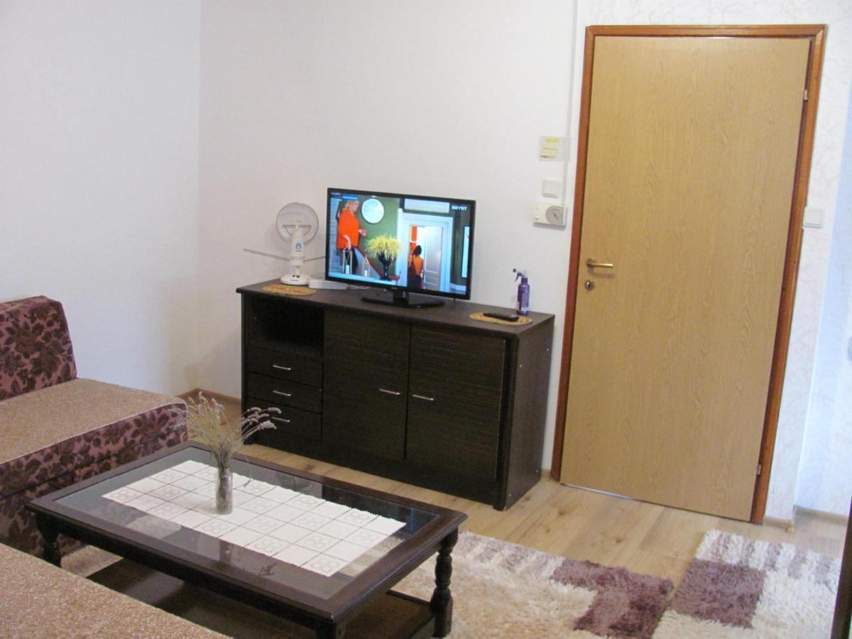 Apartment Safir - Free Parking サラエヴォ エクステリア 写真