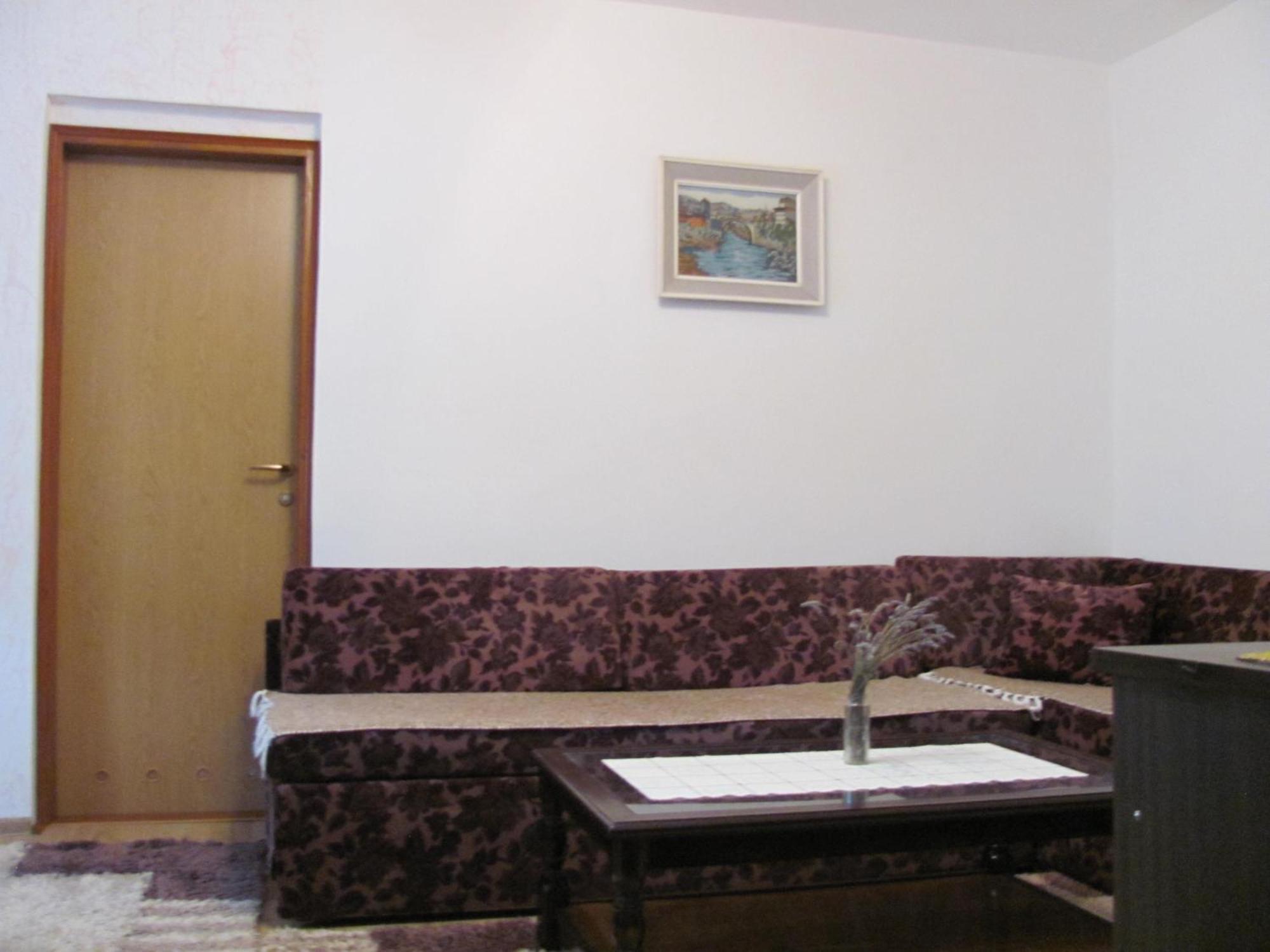 Apartment Safir - Free Parking サラエヴォ エクステリア 写真