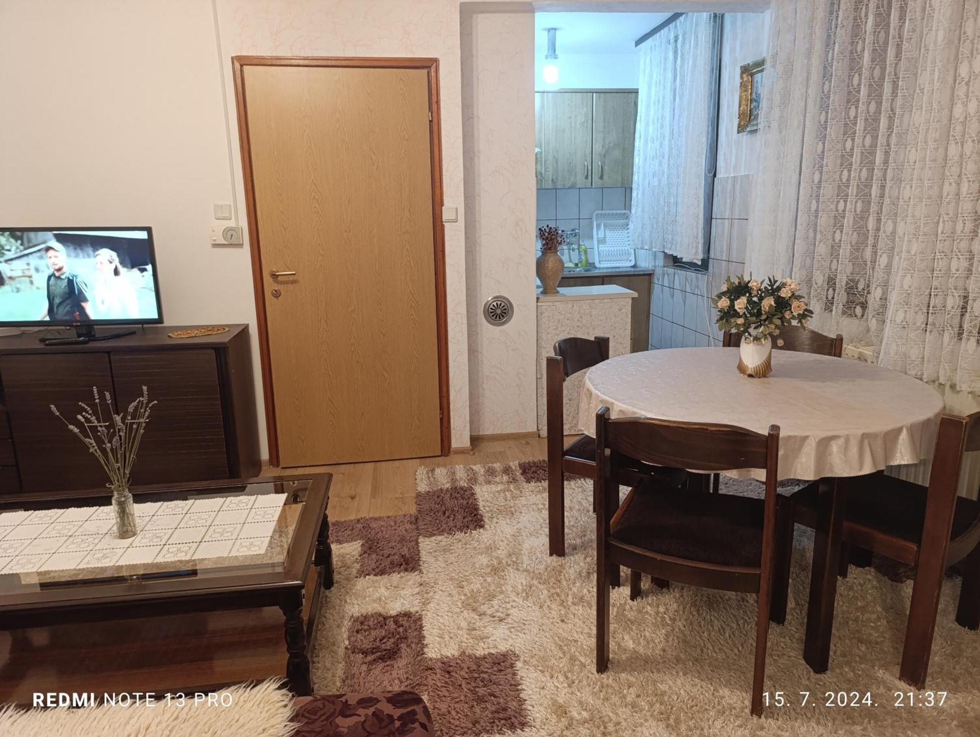 Apartment Safir - Free Parking サラエヴォ エクステリア 写真
